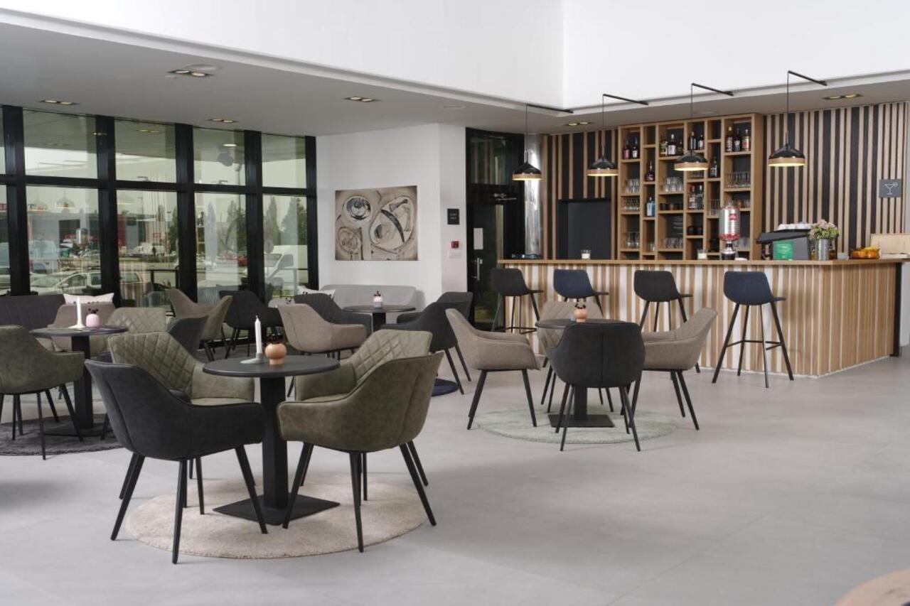 Hotel Cubis Lendava Ngoại thất bức ảnh
