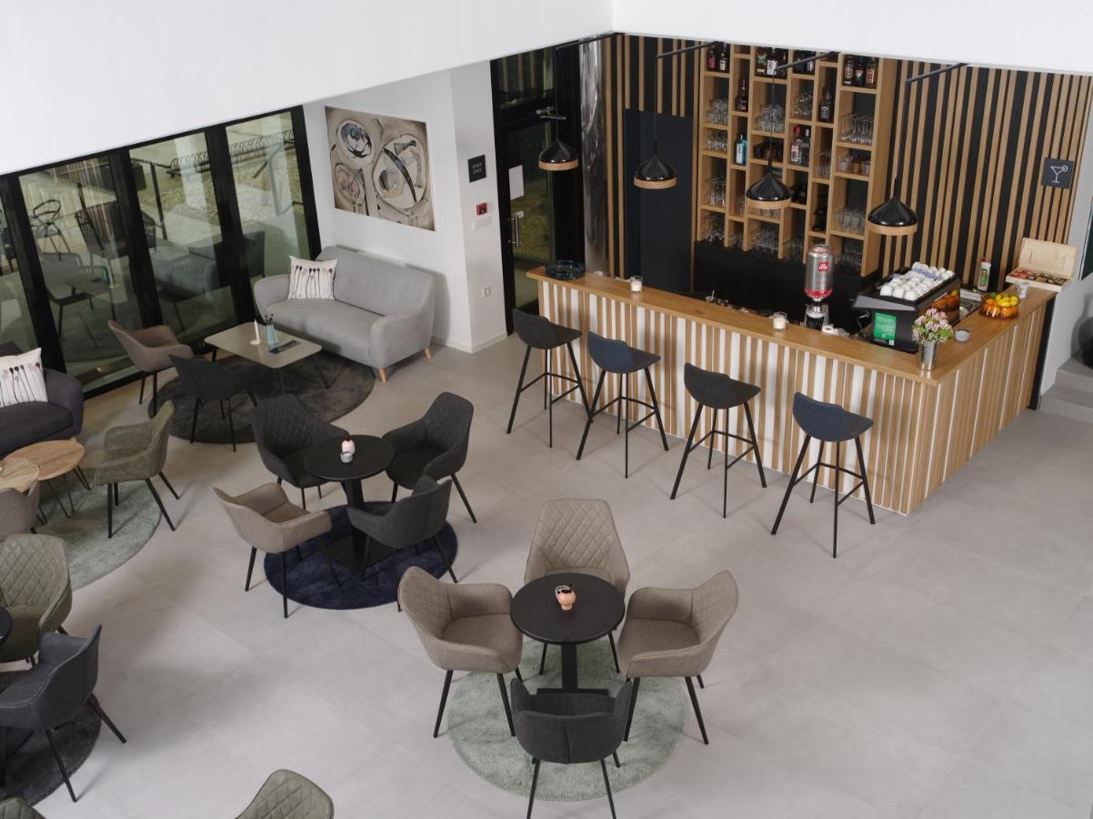 Hotel Cubis Lendava Ngoại thất bức ảnh