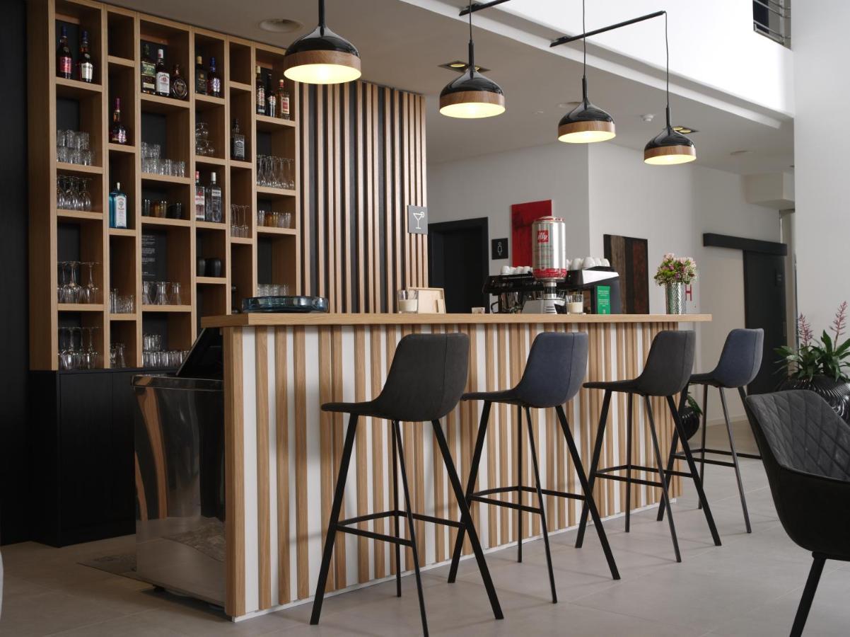 Hotel Cubis Lendava Ngoại thất bức ảnh